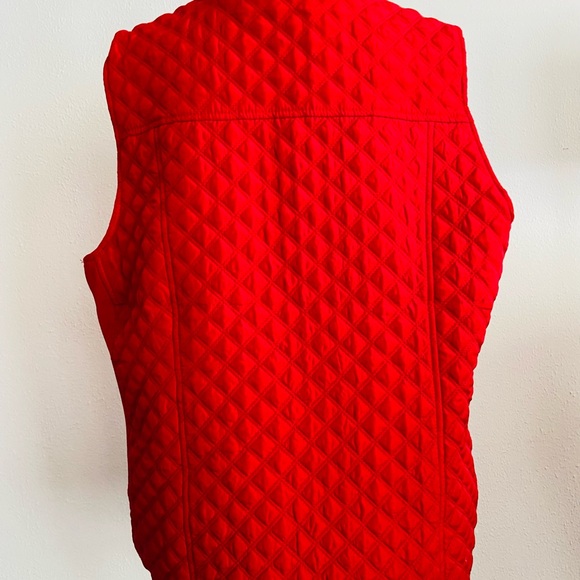 New Direction Woman's Sz 1x Red Quilted Vest with Leopard Lining Full Length Zip - Picture 9 of 13